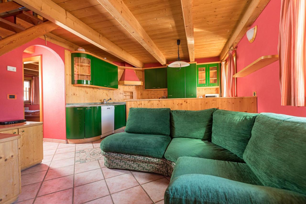 Baita Miralago - Appartamenti Abar Ливиньо Экстерьер фото